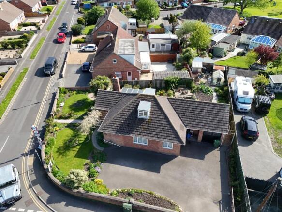 3 bed property, in Love Lane, £360,000