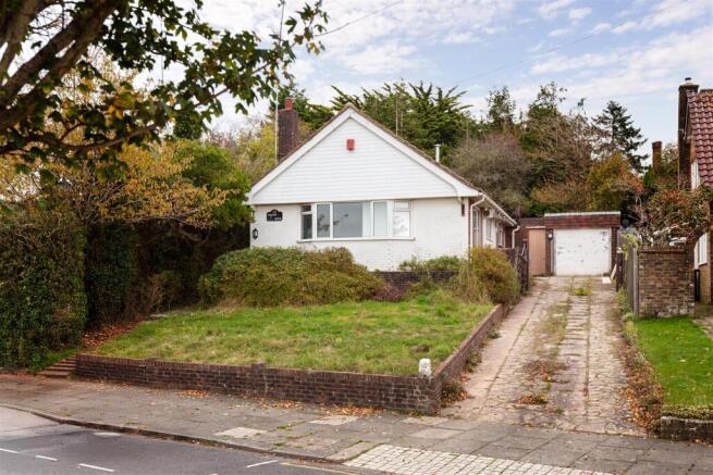 4 bed property, in Hill Brow, £1,300,000
