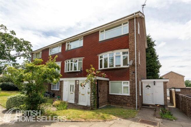2 bed property, in Clareville Road, £325,000