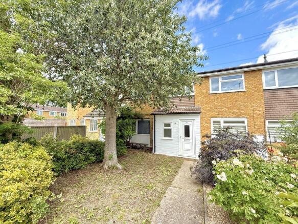 3 bed property, in Therfield Walk, £335,000