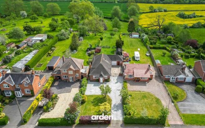 3 bed property, in Evesham Road, £575,000