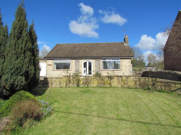 2 bed property, in Middleton, £300,000