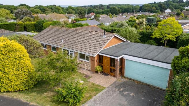 4 bed property, in Yarmouth, £500,000