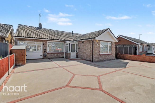 3 bed property, in Coopers Lane, £290,000