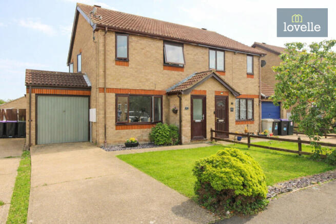 3 bed property, in Swallow Drive, £190,000