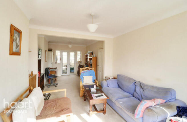3 bed property, in Brodie Road, £475,000