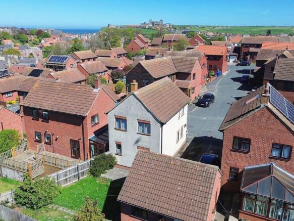 3 bed property, in 17 Pannett Way, £199,950