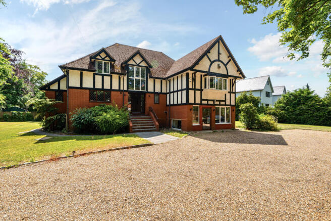 5 bed property, in Fishery Road, £1,750,000