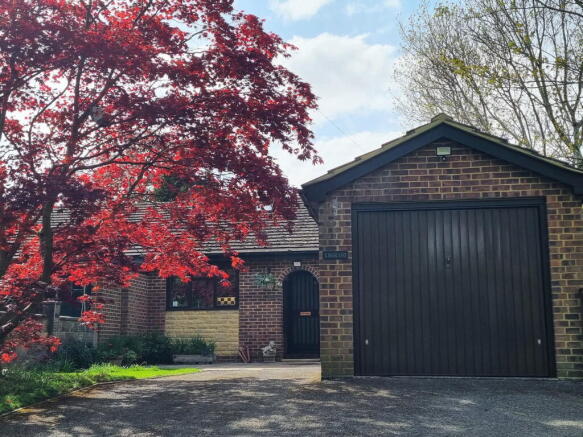 3 bed property, in Chittys Common, £500,000