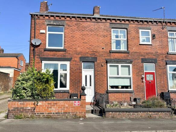 2 bed property, in Westminster Road, £140,000
