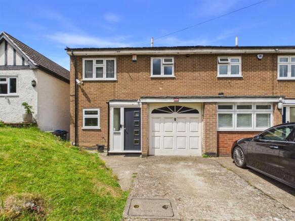 3 bed property, in Portnalls Road, £625,000