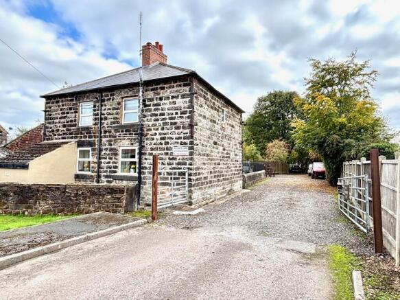 3 bed property, in Watercress Lane, £450,000