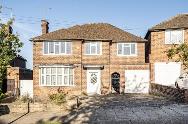 5 bed property, in Michleham Down, £1,995,000