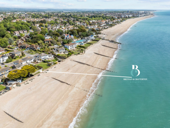 4 bed property, in Waters Edge, £1,250,000