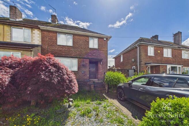 3 bed property, in Kirkstone Road, £139,500