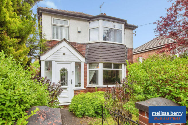 3 bed property, in Mountside Crescent, £435,000