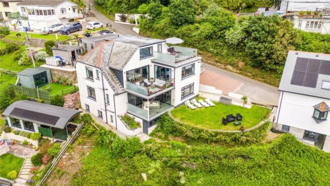 3 bed property, in Millendreath, £550,000