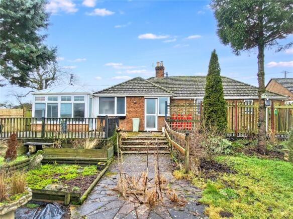 3 bed property, in Thorpe Fendykes, £200,000