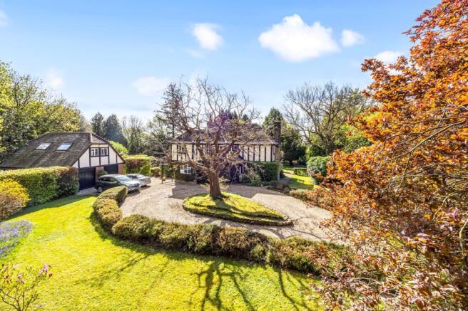 4 bed property, in High Broom Lane, £1,100,000
