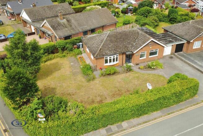 3 bed property, in Church Lane, £350,000
