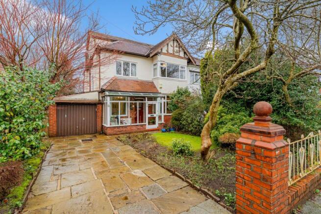 6 bed property, in Cavendish Road, £675,000