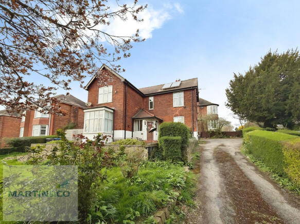 3 bed property, in Lime Tree Avenue, £275,000
