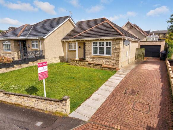 2 bed property, in Ballumbie Meadows, £210,000