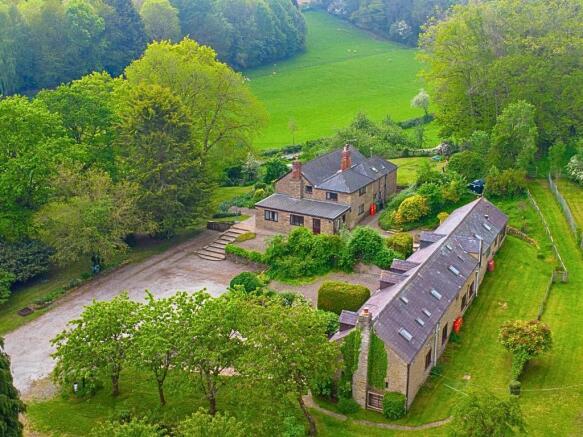 6 bed property, in Kingsland, £1,500,000