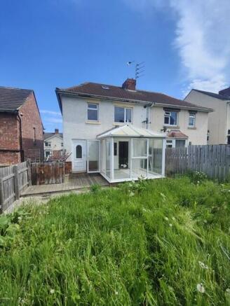 3 bed property, in Dene Road, £80,000