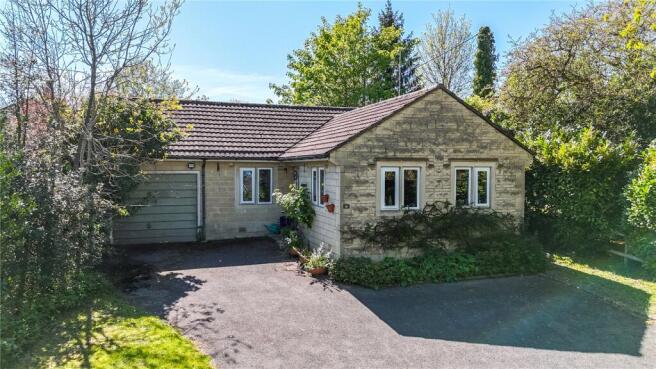 3 bed property, in Winsley, £625,000