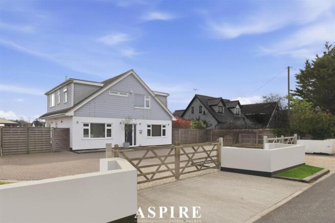 4 bed property, in Burntmills Road, £675,000