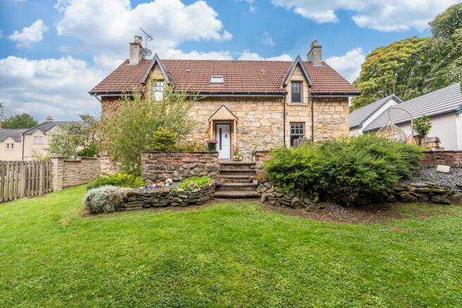 4 bed property, in Gardeners Cottage, £520,000