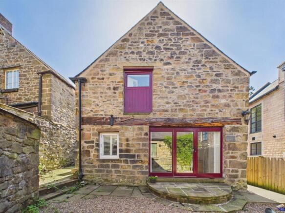 2 bed property, in Devaney Cottage, £349,950