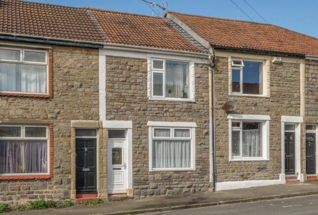 3 bed property, in Primrose Lane, £300,000