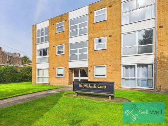 2 bed property, in St Michaels Court, £130,000