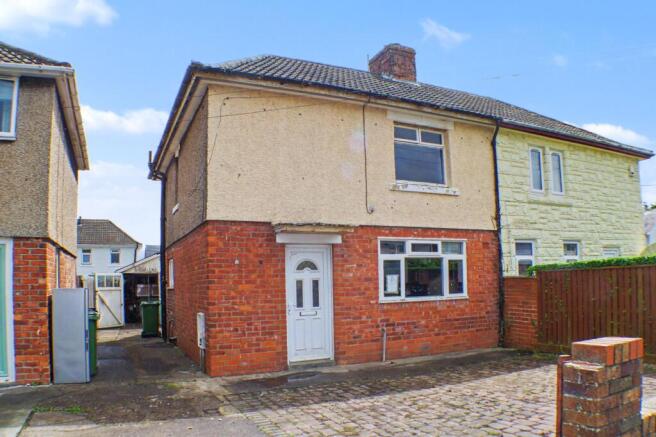 3 bed property, in Oxford Road, £30,000