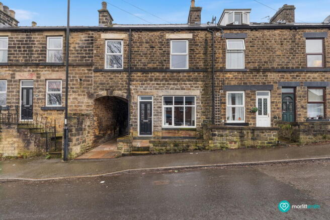 3 bed property, in Dykes Hall Road, £230,000