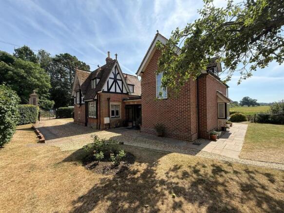 3 bed property, in Old Ham Lane, £1,100,000