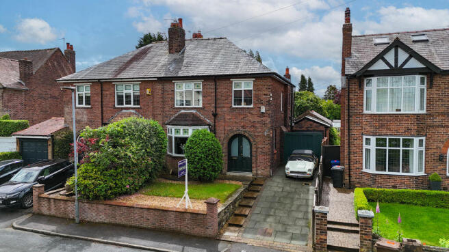 3 bed property, in Ludovic Terrace, £450,000