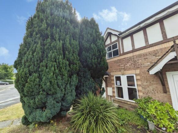 3 bed property, in 14, £175,000