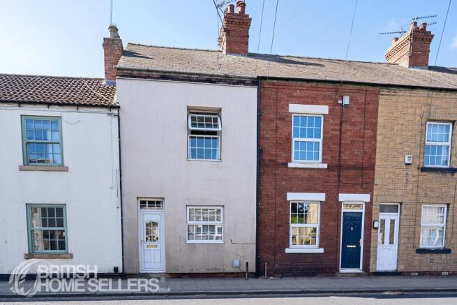 3 bed property, in Westgate, £165,000