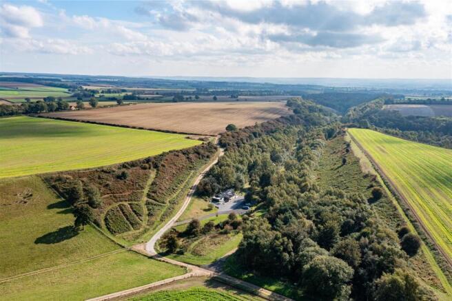Land, in Gundale Shoot, £500,000