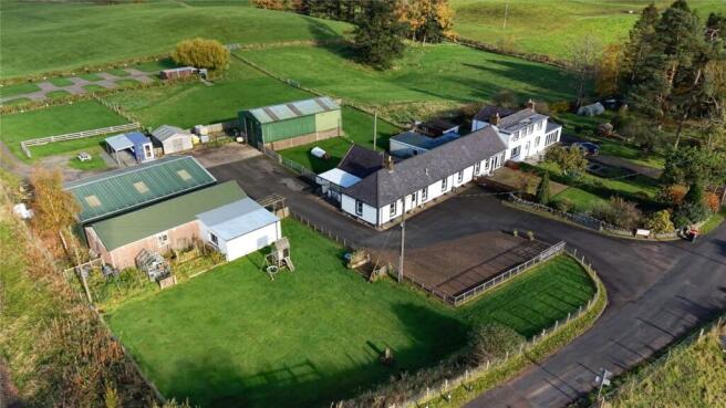 4 bed property, in Oakbank, £585,000