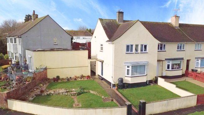 3 bed property, in Avon Road, £269,950