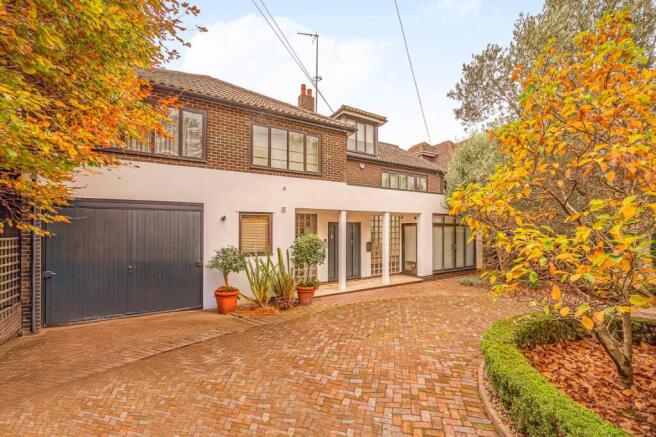 5 bed property, in West Heath Gardens, £4,275,000