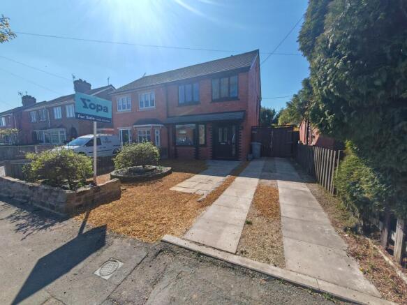 3 bed property, in Sydney Road, £260,000