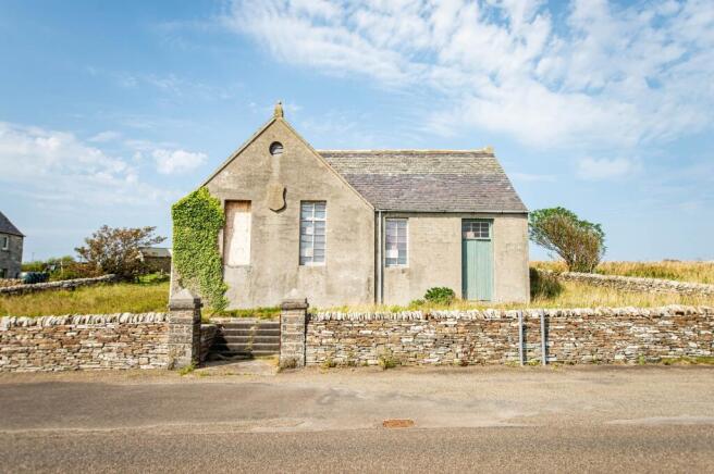 Land, in Keiss, £105,000