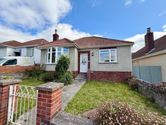 2 bed property, in Seabrook Road, £269,950