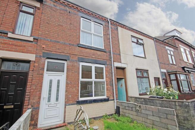 3 bed property, in South Oak Street, £135,000