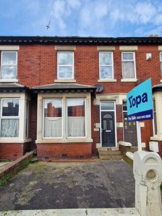 3 bed property, in Caunce Street, £100,000